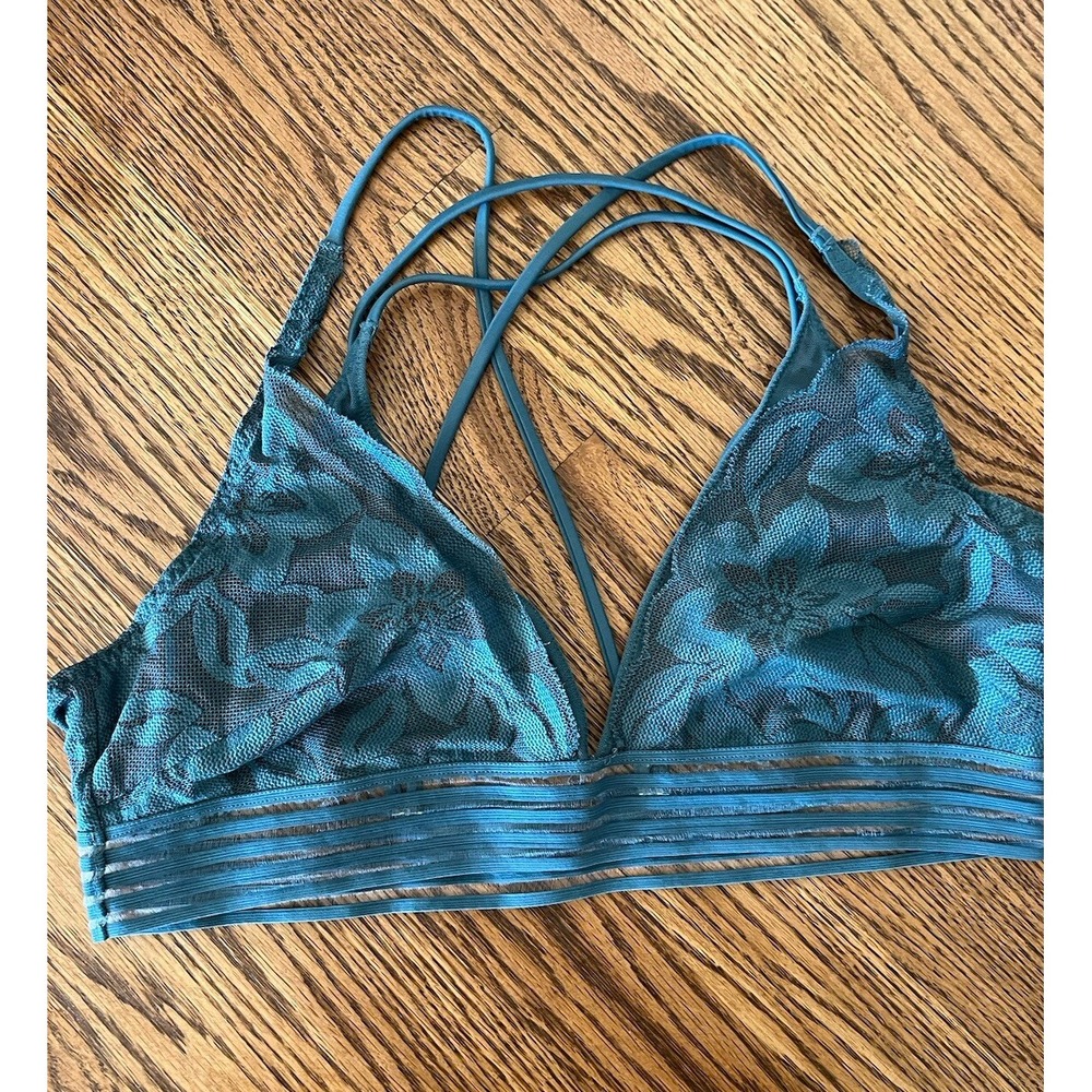 VS Pink Unlined Scalloped  Lace Banded Bralette Seafoam Twinned Straps Medium